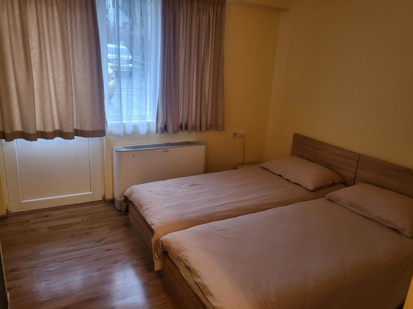 Хотел Хисаря Haskovo Extérieur photo